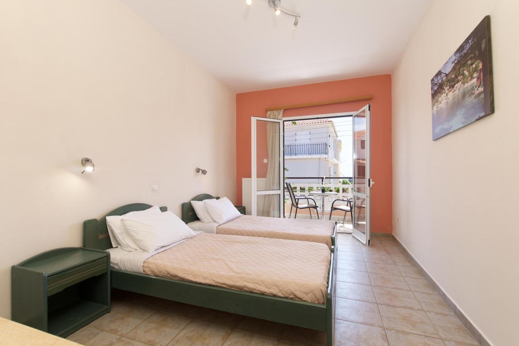 Theodora Studios & Apartments Skala  المظهر الخارجي الصورة