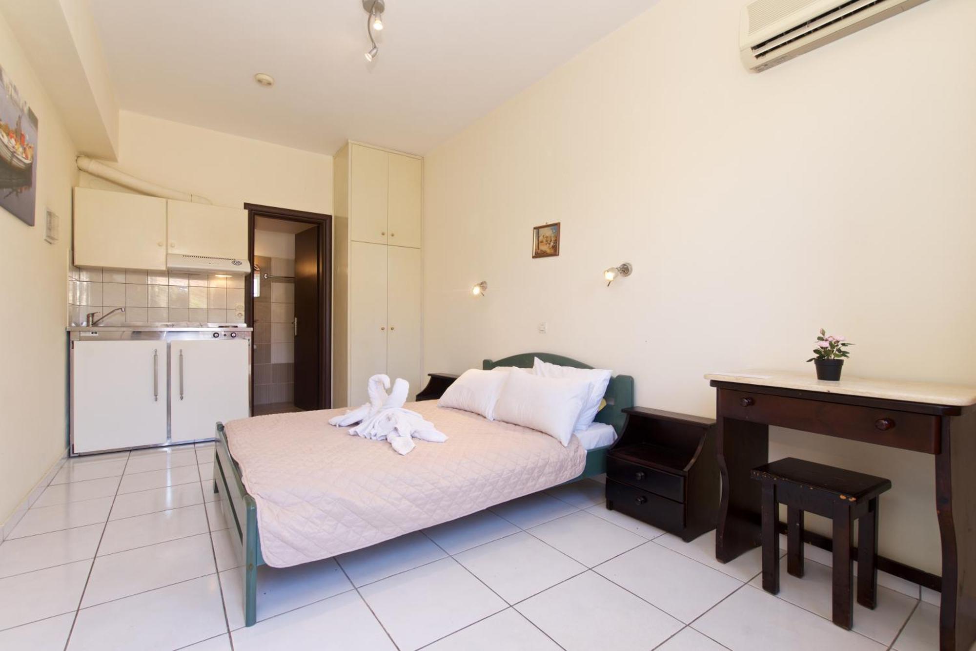 Theodora Studios & Apartments Skala  المظهر الخارجي الصورة