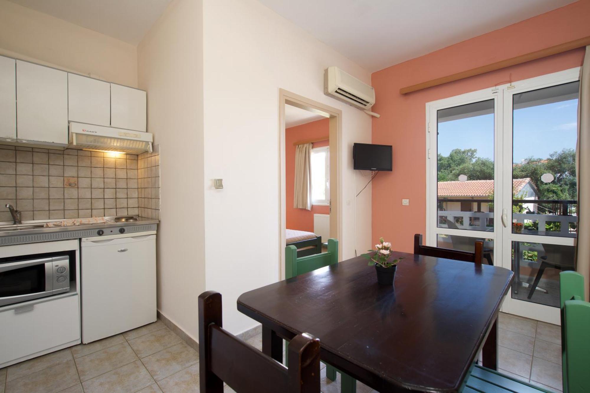 Theodora Studios & Apartments Skala  المظهر الخارجي الصورة